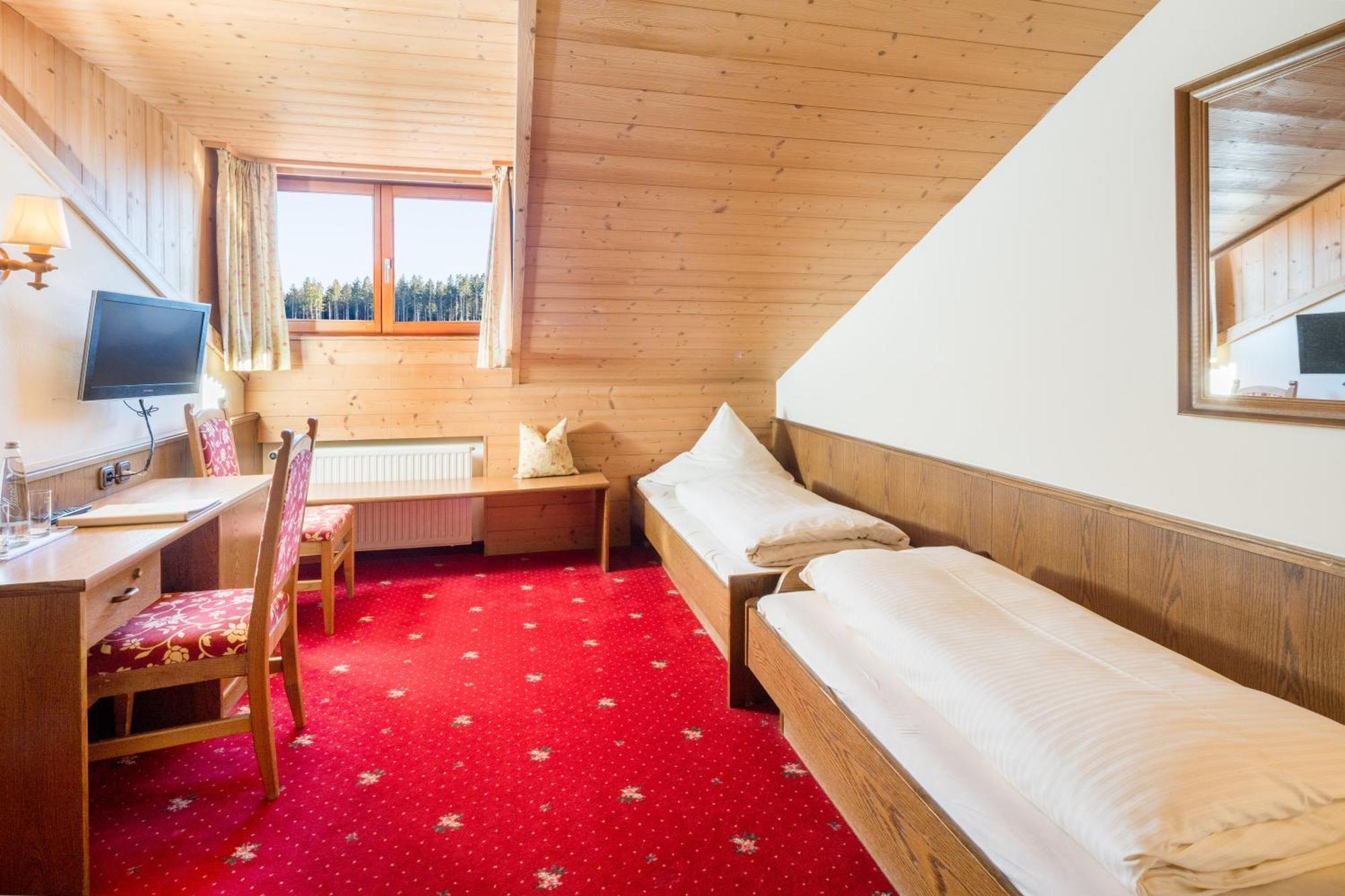 Hotel-Gasthof Huber Эберсберг Номер фото